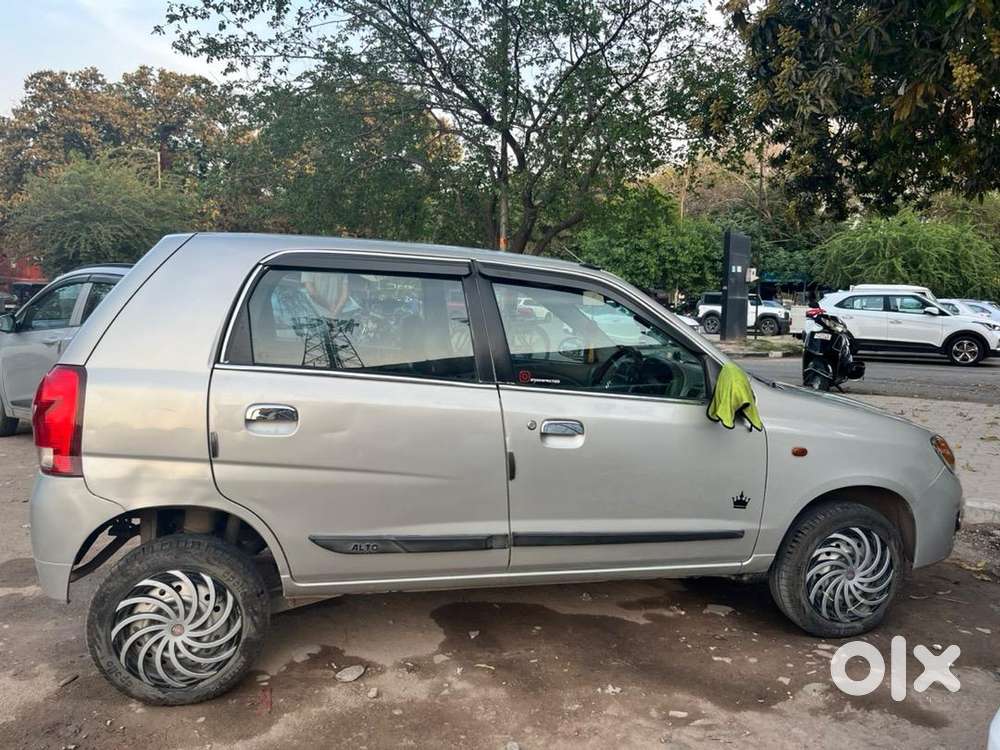 Maruti Suzuki Alto K10 2010 Petrol Well Maintained