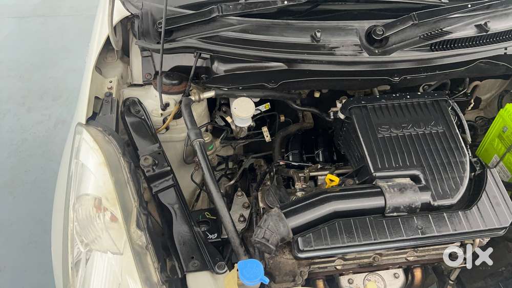 Maruti Suzuki Swift Vvt Vxi, 2013, Petrol