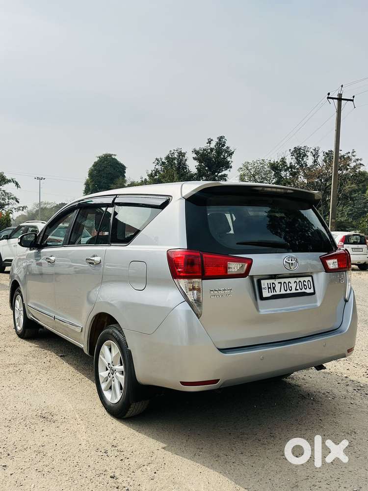 Toyota Innova Crysta 2.4 G Mt, 2016, Diesel