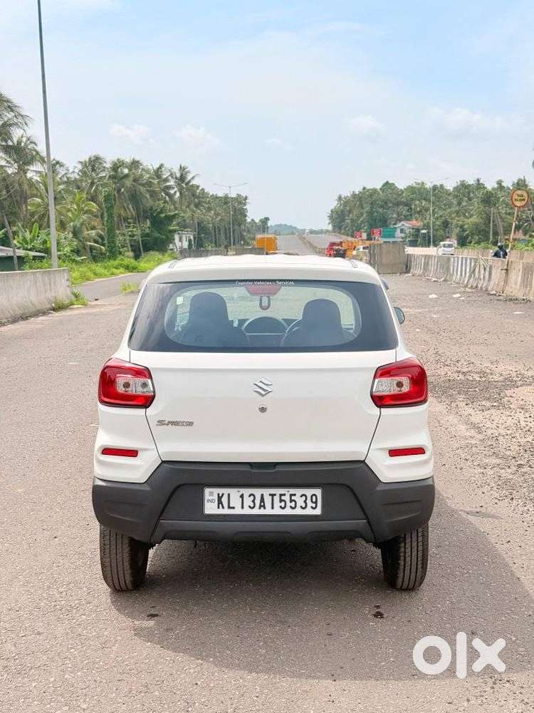 Maruti Suzuki S-presso Vxi, 2021, Petrol