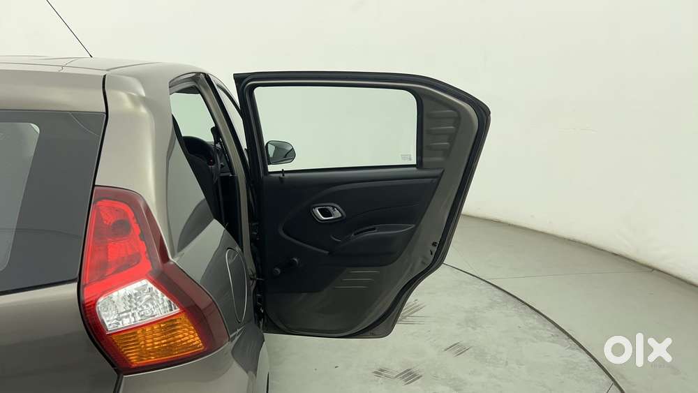 Datsun Redigo 2020-2022 1.0 T (o) Amt, 2018, Petrol