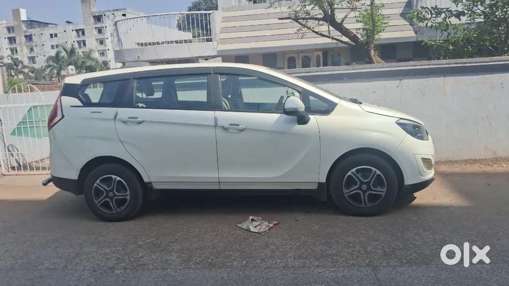 Mahindra Marazzo 2019 Diesel 88000 Km Driven