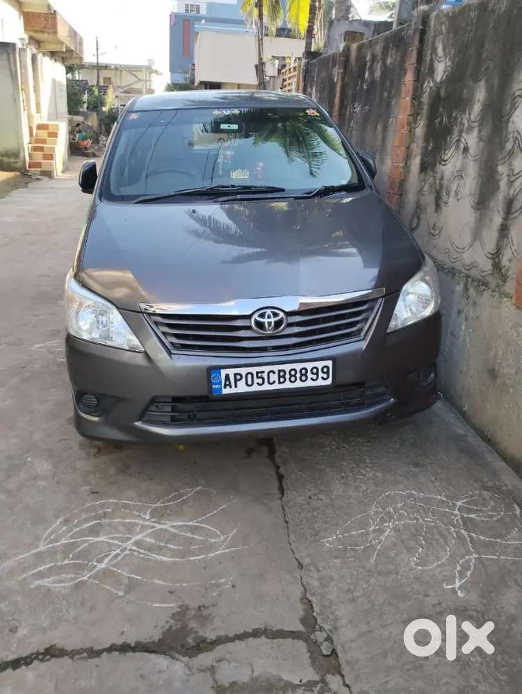 Toyota Innova 2012 Diesel