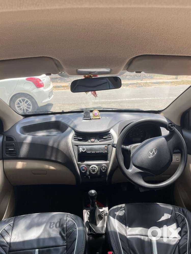 Hyundai Car Manual 2012