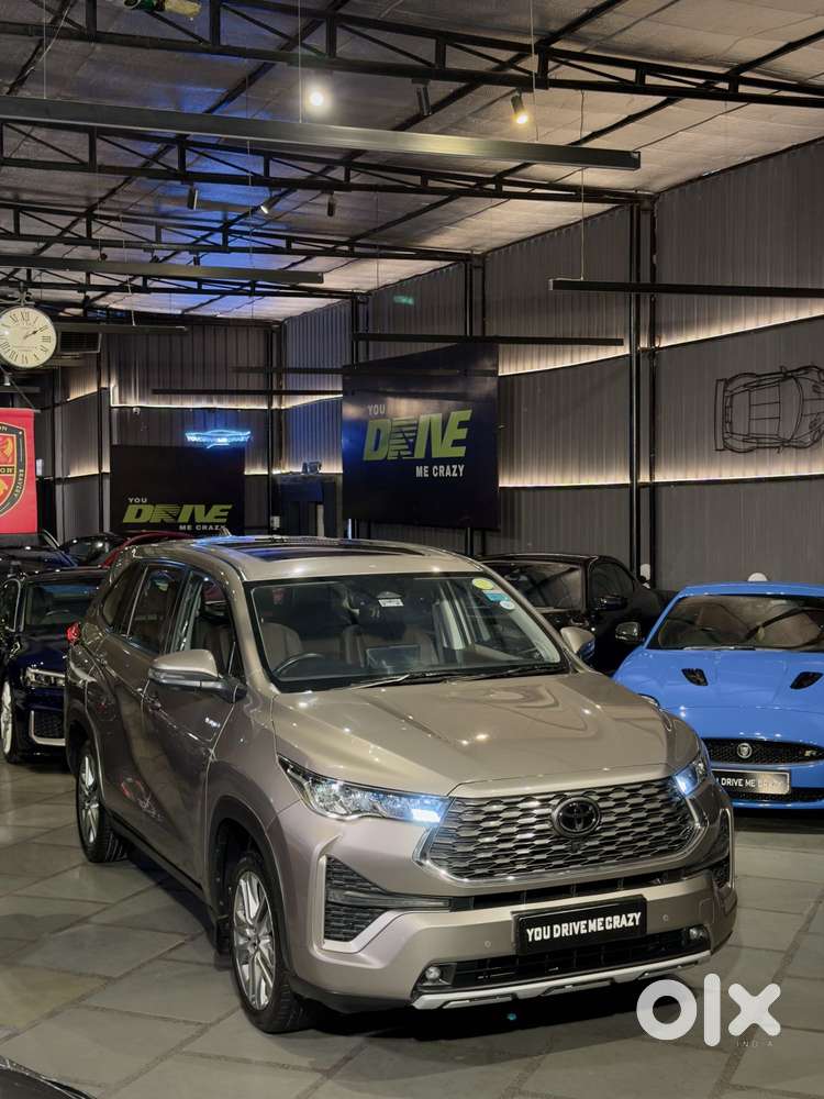 Toyota Innova Hycross 2.0 Zx (o) Hybrid 7 Str, 2024, Petrol