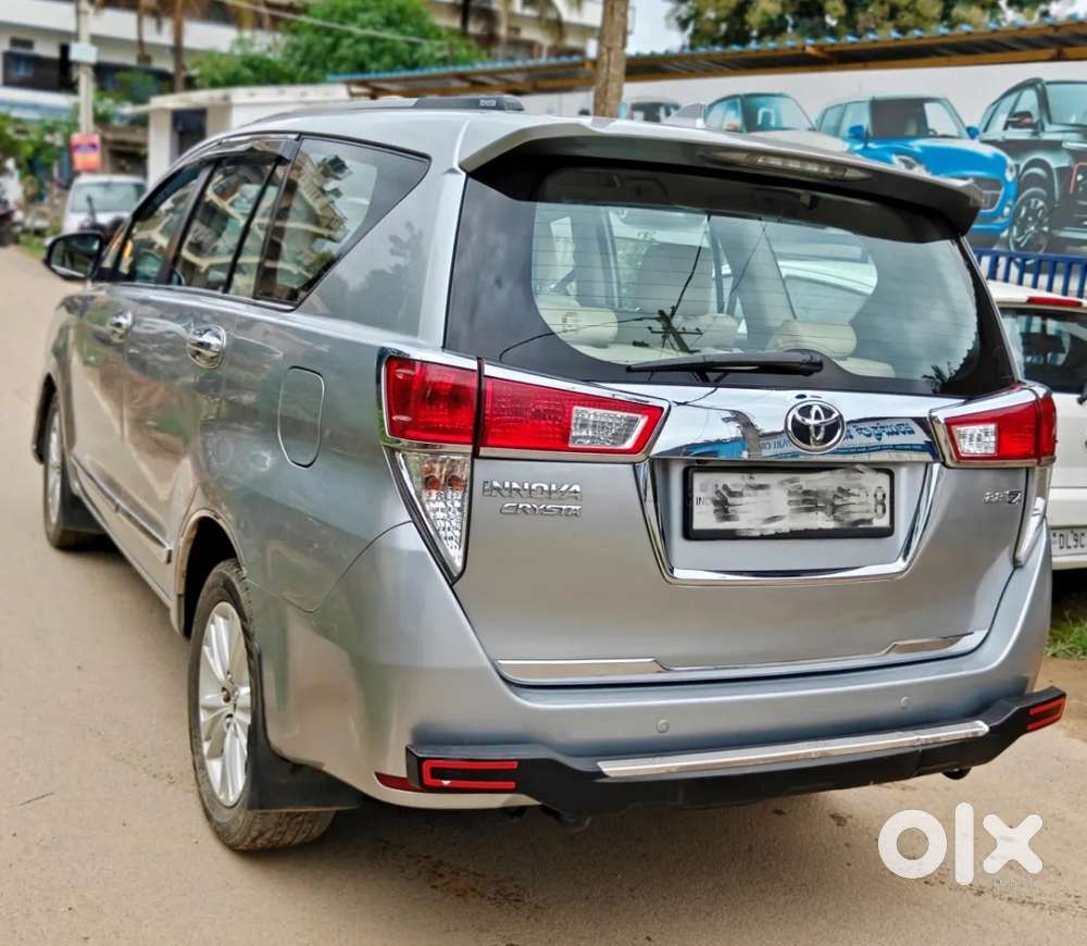 Toyota Innova Crysta 2.8 Zx At 7 Seater, 2018, Diesel