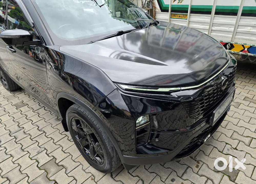 Tata Safari Accomplished Plus Dark 7str Automatic(adas)