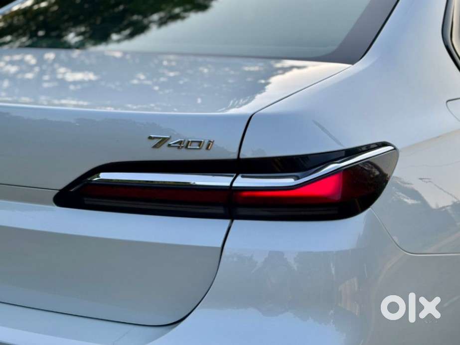 Bmw 7 Series 740i M Sport Petrol Automatic, 2023, Petrol