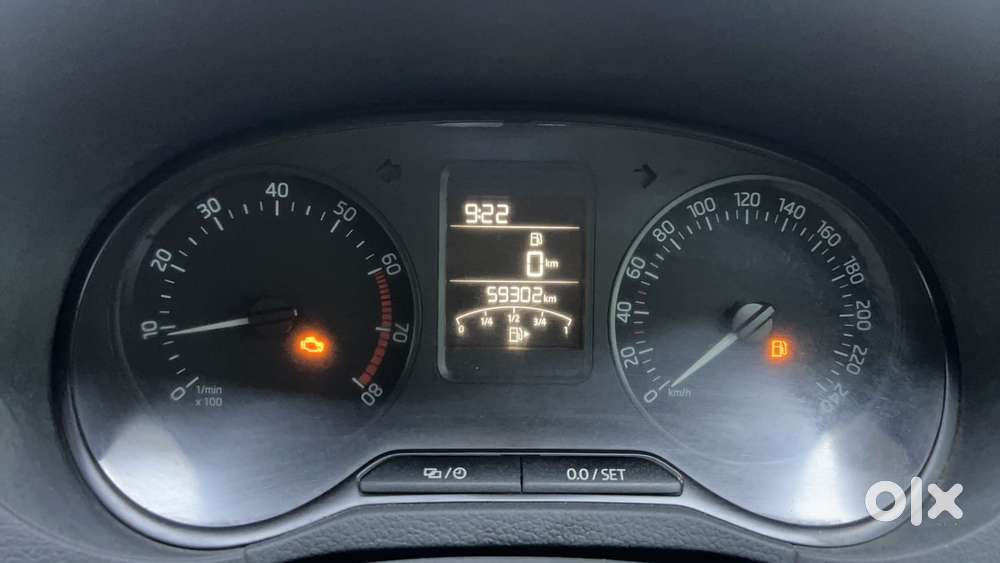 Skoda Rapid 1.5 Tdi Style/1.5 At Style, 2021, Petrol