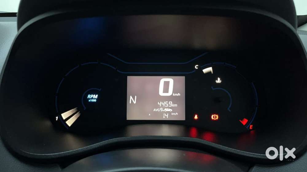 Renault Kwid 2019-ongoing 1.0 Rxt Amt (o), 2022, Petrol