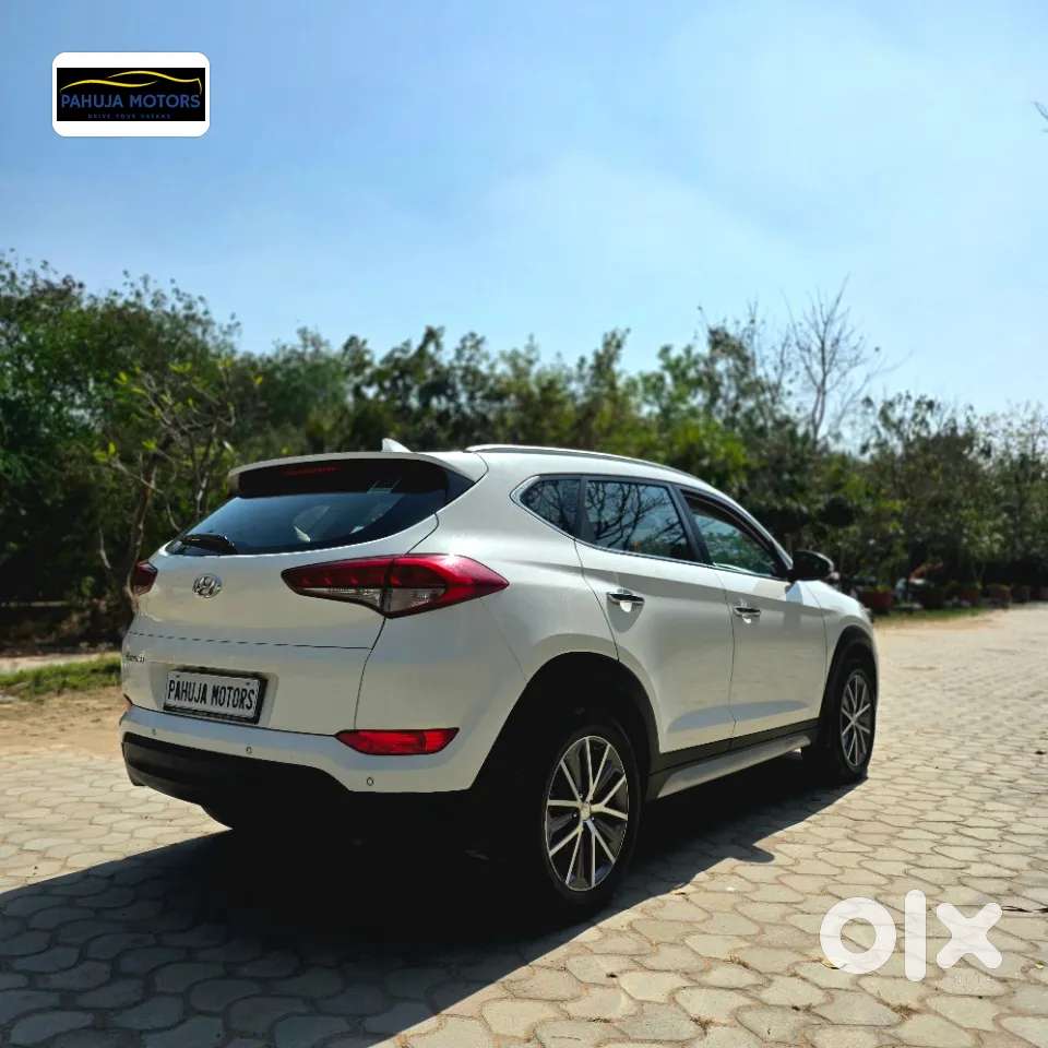 Hyundai Tucson [ ] 2.0 Gls 2wd At Petrol, 2018, Petrol