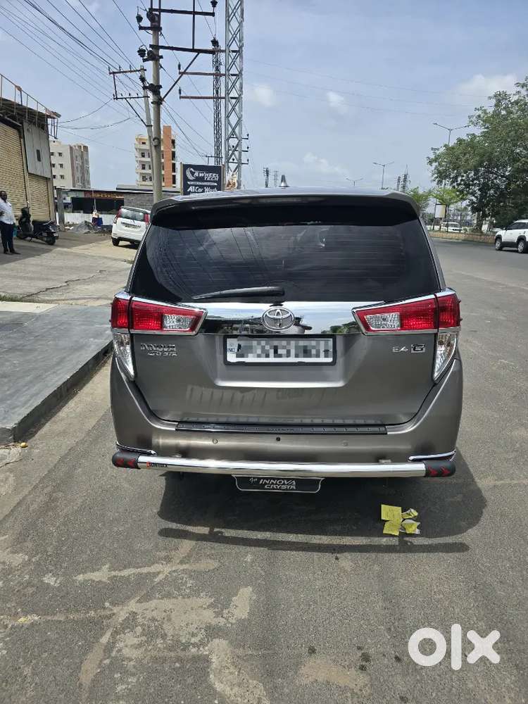 Toyota Innova Crysta 2016 Diesel Manual