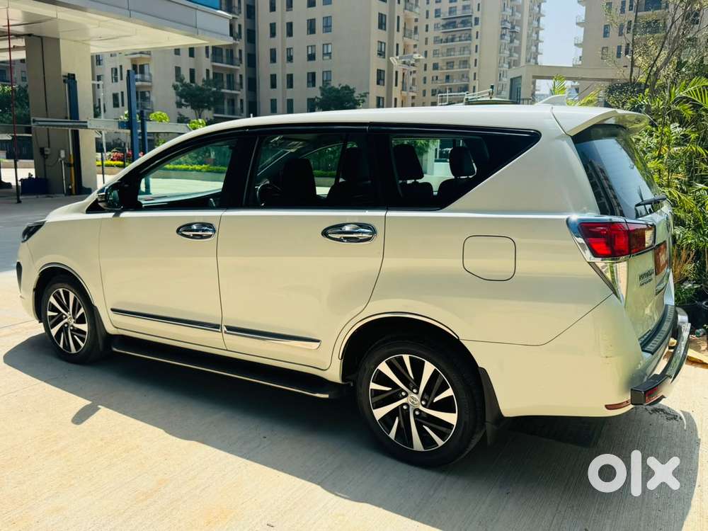 Toyota Innova Crysta Zx 2.4 Diesel 7 Seater, 2022, Diesel