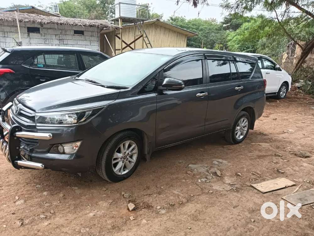 Toyota Innova Crysta 2017