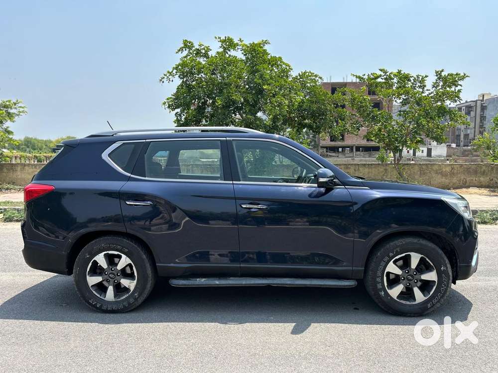 Mahindra Alturas G4 4wd At, 2019, Diesel