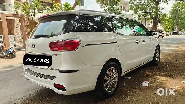 Kia Carnival Limousine Plus 7 Str, 2020, Diesel
