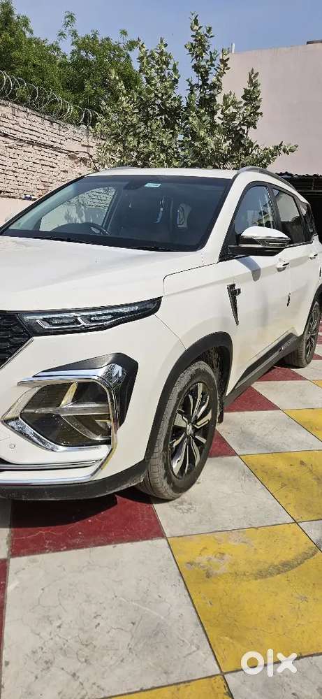 Mg Hector Plus