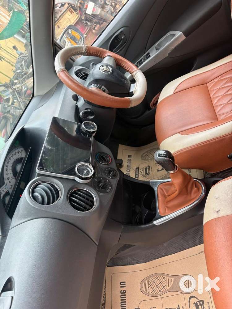Toyota Etios Petrol 2012