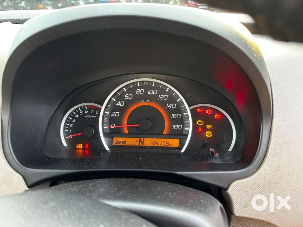 Maruti Suzuki Wagon R Vxi 1.0, 2016, Petrol