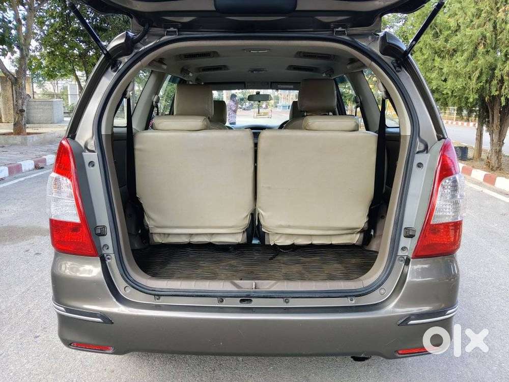 Toyota Innova 2.5 V 7 Str, 2015, Diesel