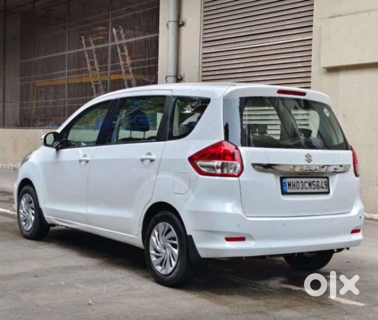 Maruti Suzuki Ertiga Vxi At Petrol, 2017, Petrol