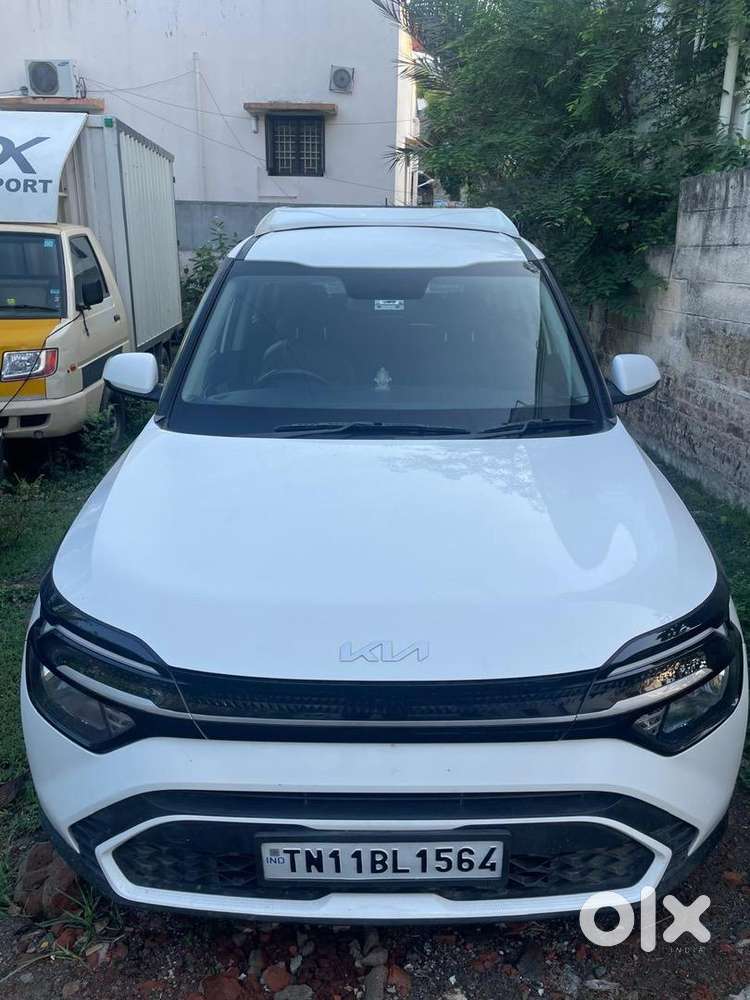 Kia Carens Model 2023 Imt Diesel , Regitraion Done In 2024