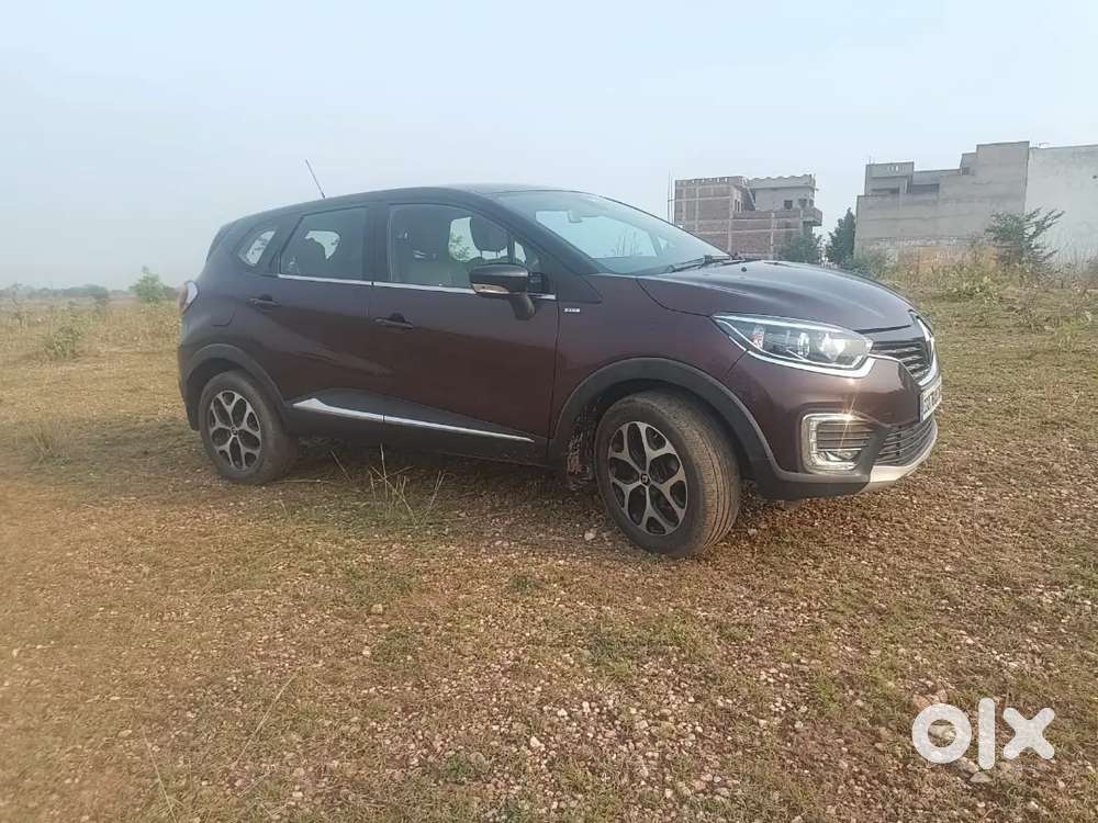 Renault Captur Petrol Well Maintain Top Model Condition
