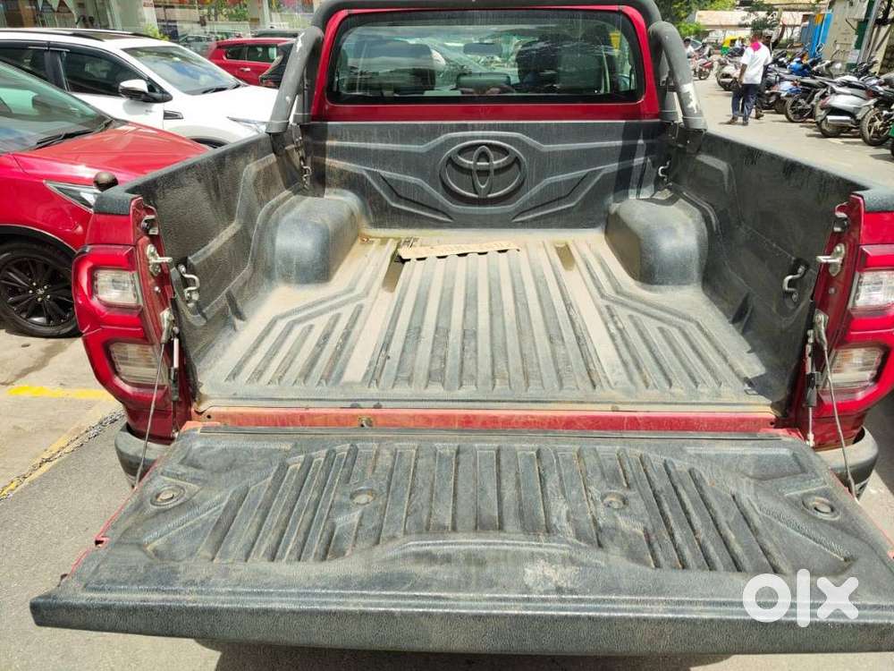 Toyota Hilux 2.8 High 4x4 Mt, 2024, Diesel