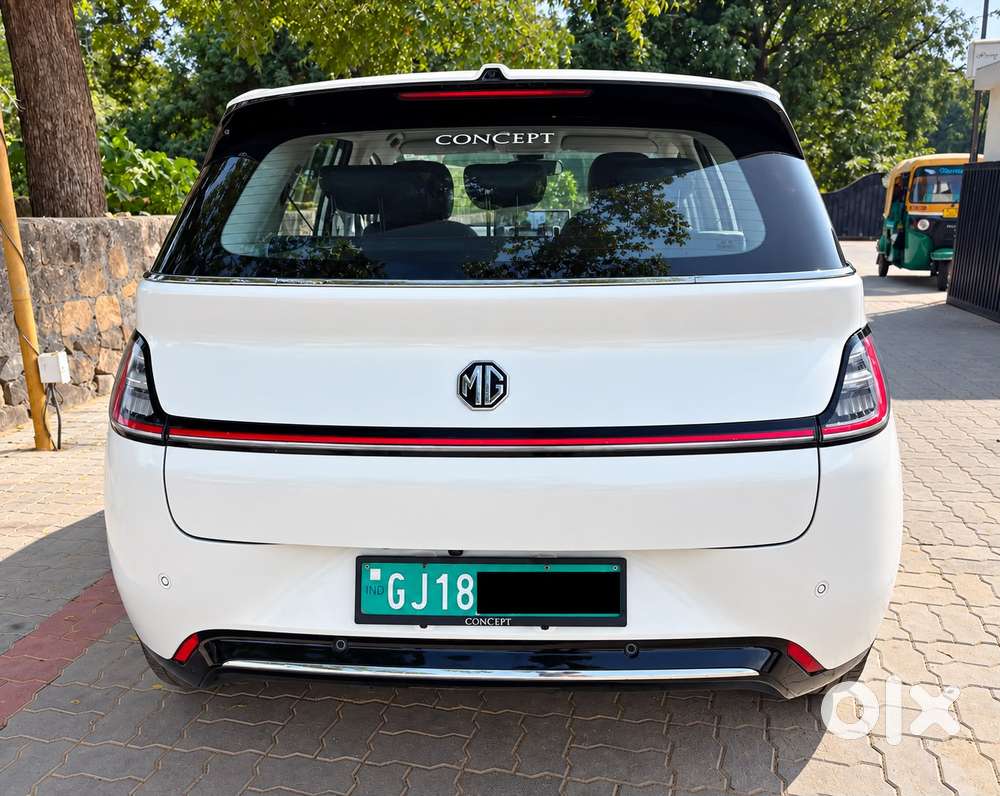 Mg Windsor Ev Essence, 2024, Electric