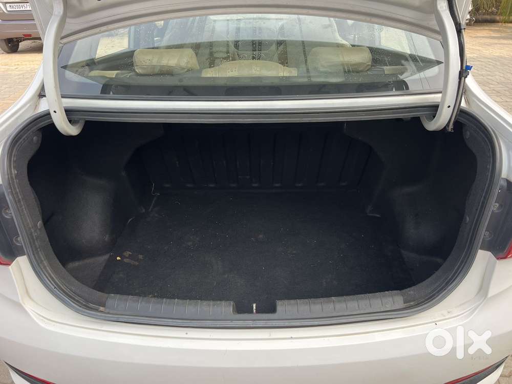 Hyundai Xcent [2014-2017] 1.2 E Plus Petrol, 2018, Petrol