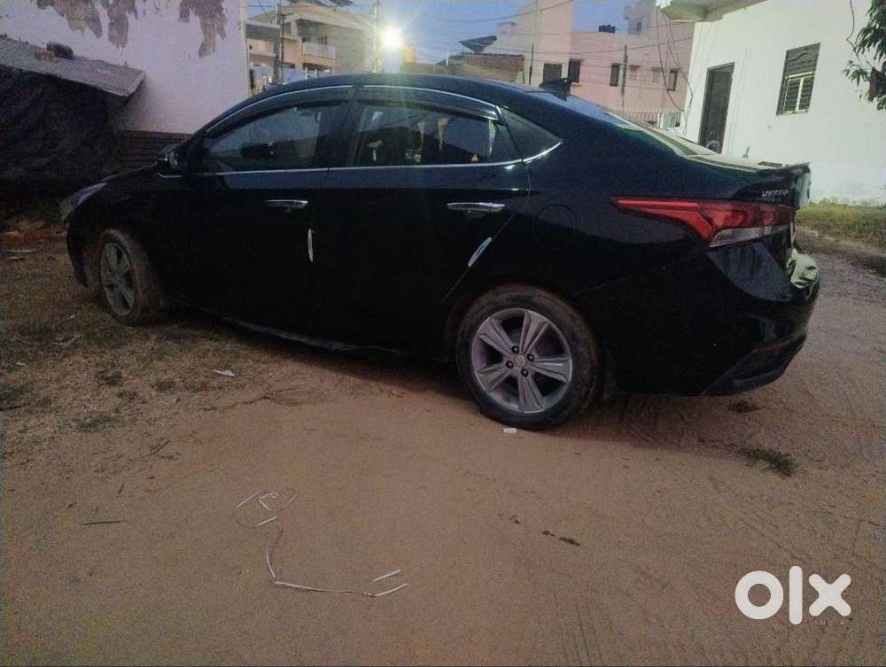 Hyundai Verna Diesel 2017 Year Modified Gloss Black