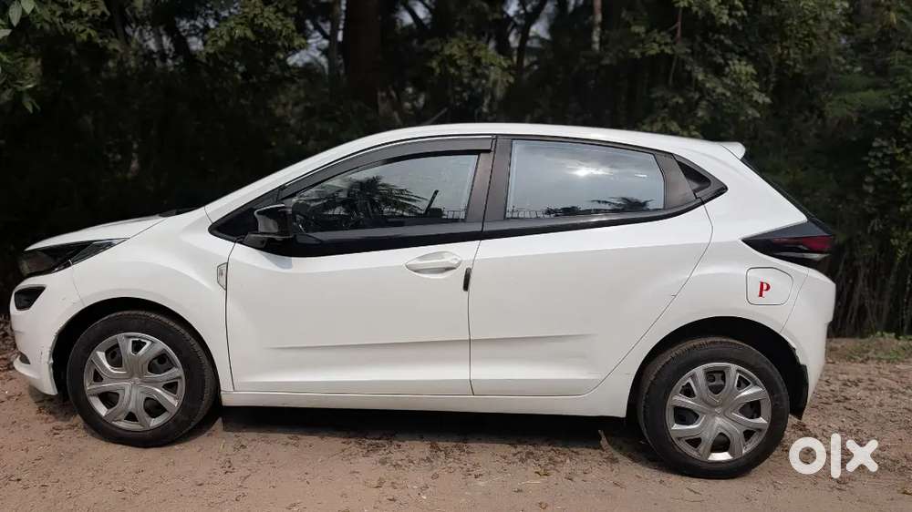 Tata Altroz 2022 Petrol 48000 Km Driven
