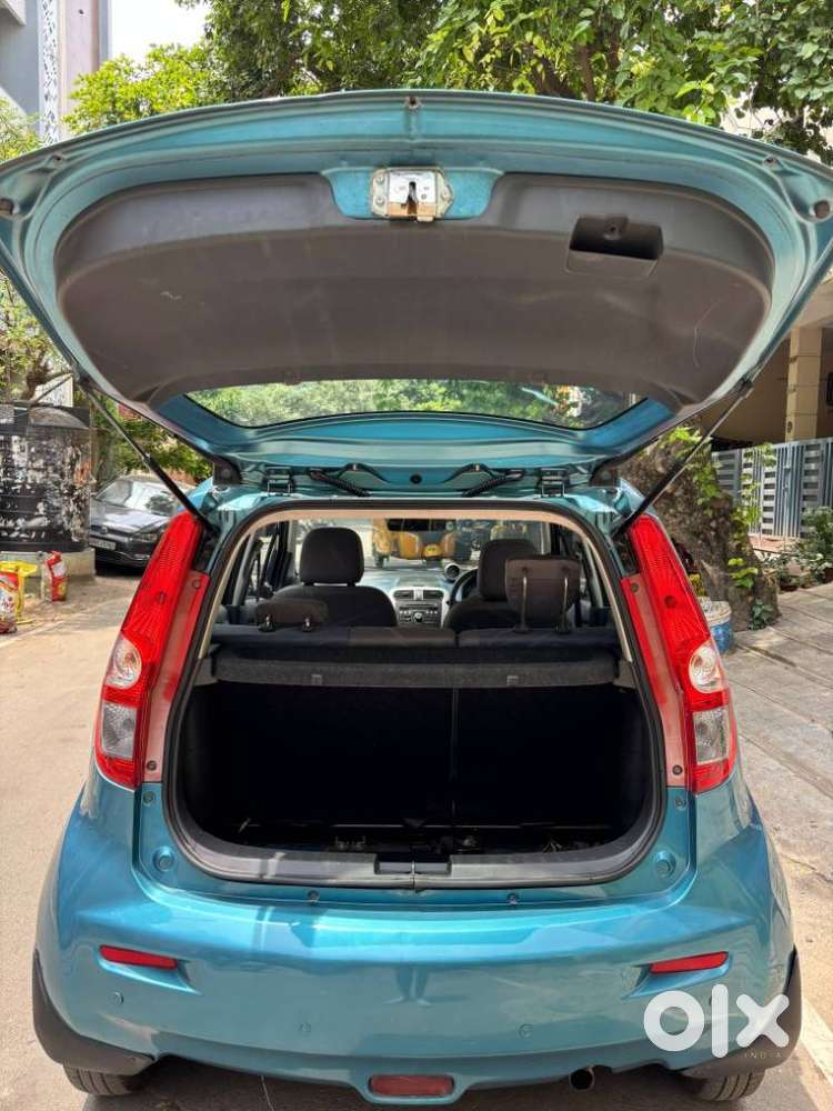Maruti Suzuki Ritz Vxi, 2010, Petrol