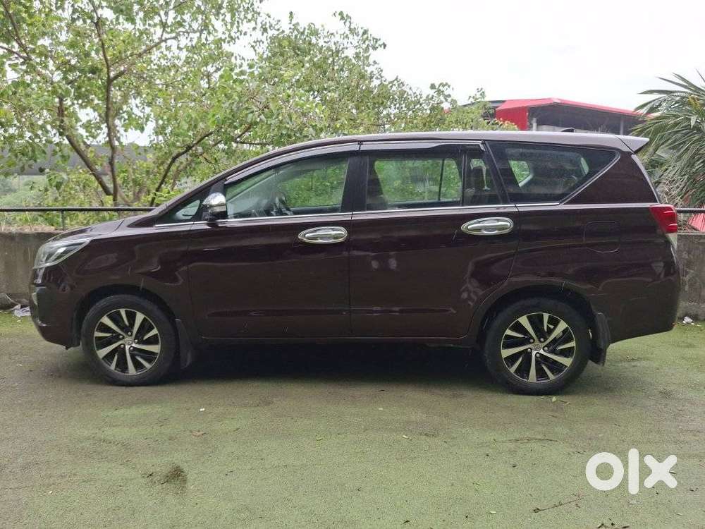 Toyota Innova Crysta 2.8z Automatic, 2021, Diesel