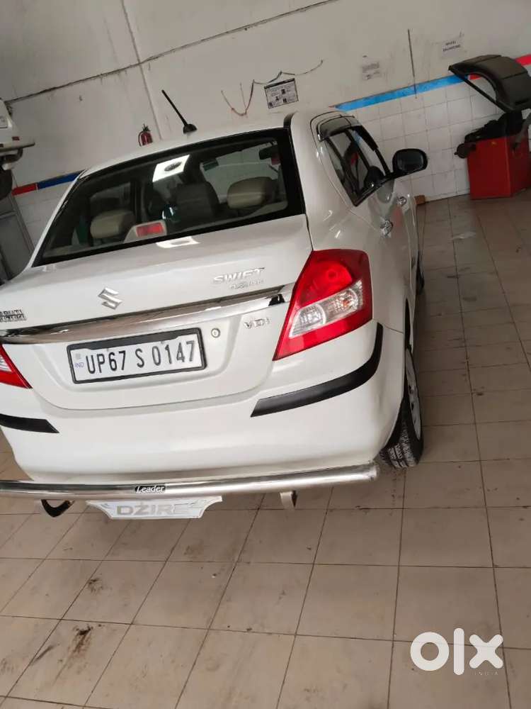 Maruti Suzuki Dzire 2017 Diesel 76593 Km Driven