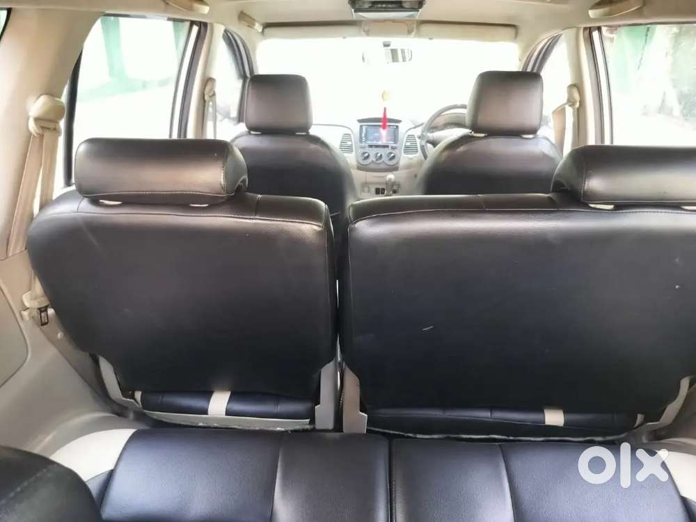 Innova 2011 Second Owner Ship Insurance Current Excellent Condition..