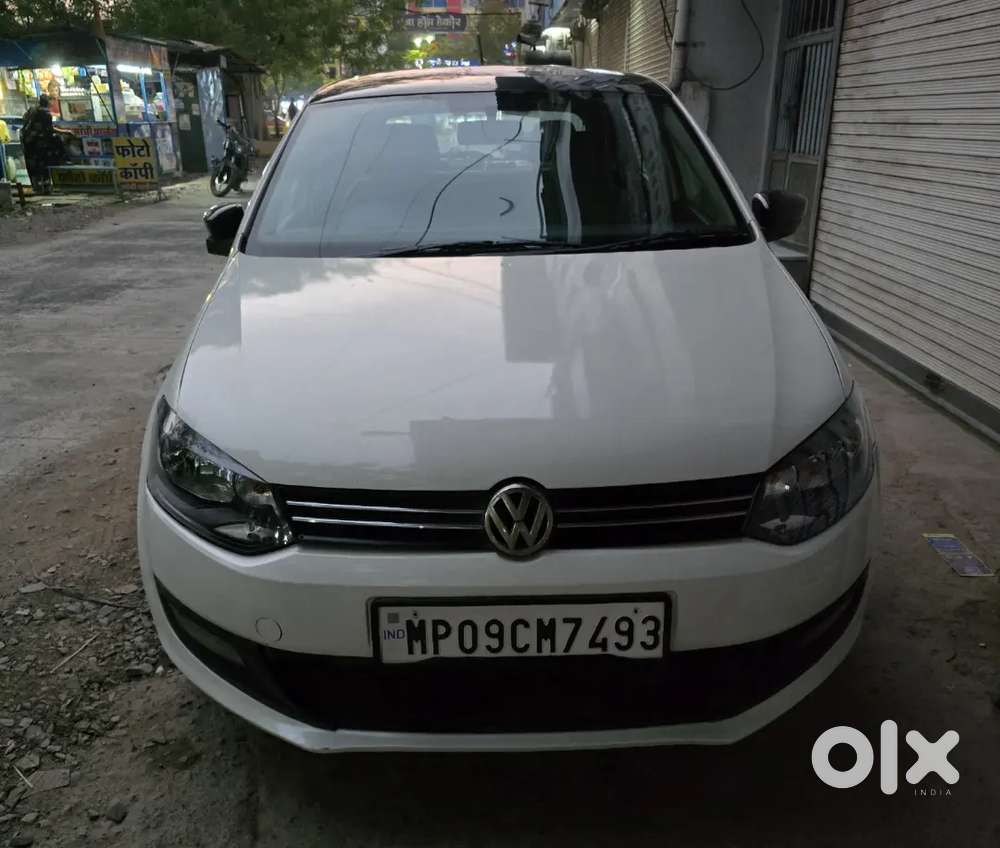 Volkswagen Polo 2013 Diesel 73000 Km Driven