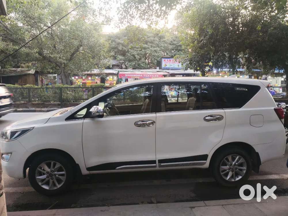 Toyota Innova Crysta 2018