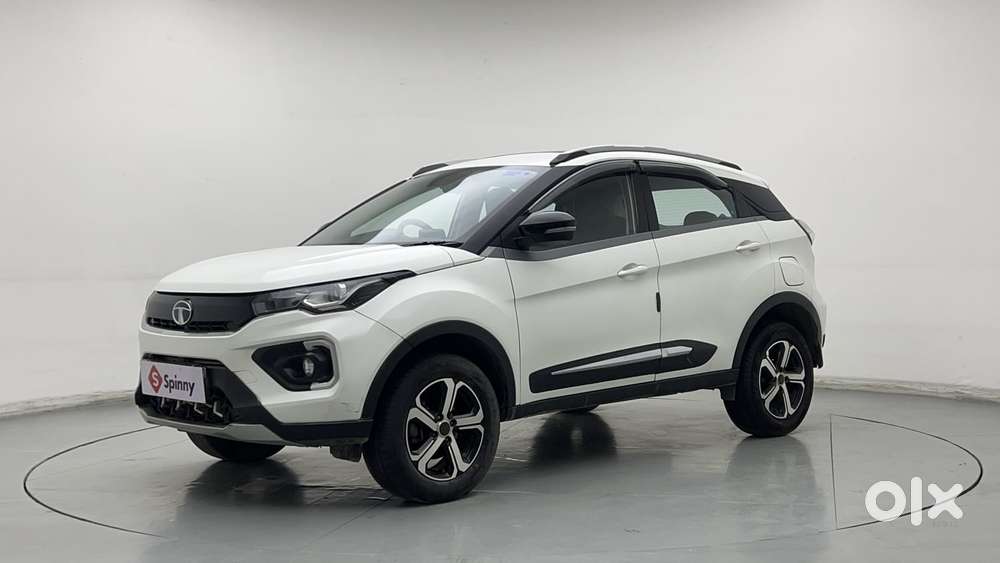 Tata Nexon 1.5 Revotorq Xza Plus S Amt, 2022, Petrol