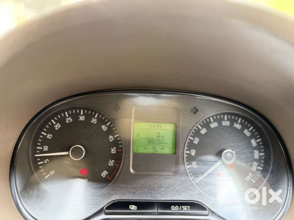 Skoda Rapid Elegance 1.6 Tdi Cr Manual, 2014, Diesel