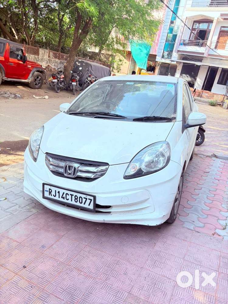 Honda Amaze 2013 Petrol Well Maintained