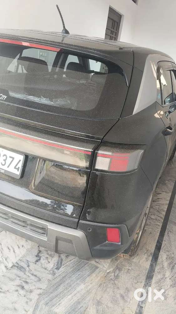 Creta Base Model Ontable Car