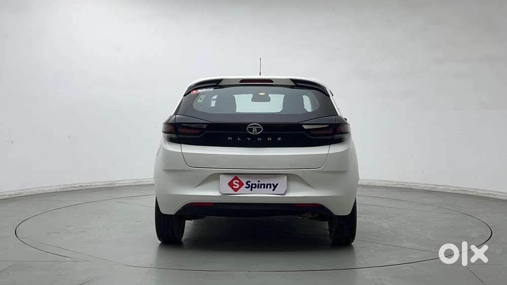 Tata Altroz 1.2 Xt, 2022, Petrol