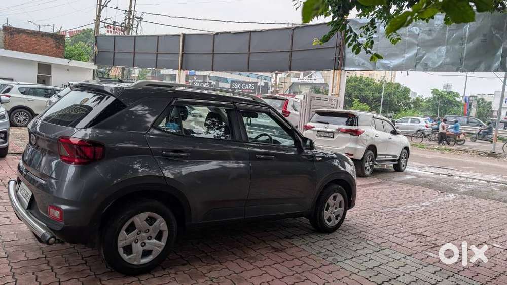 Hyundai Venue S Mt 1.2 Kappa, 2019, Petrol