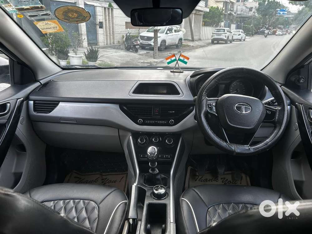 Tata Nexon 1.5 Revotorq Xm (s), 2018, Petrol