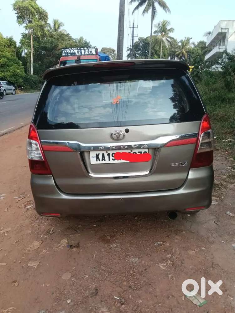 Toyota Innova 2009 Diesel Well Maintained