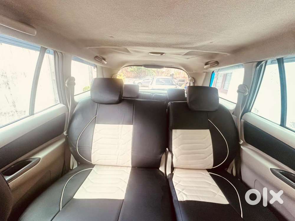 Toyota Innova Diesel Car 2010