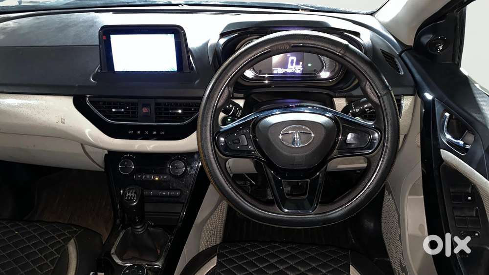 Tata Nexon 1.2 Revotron Xz Plus, 2022, Cng & Hybrids