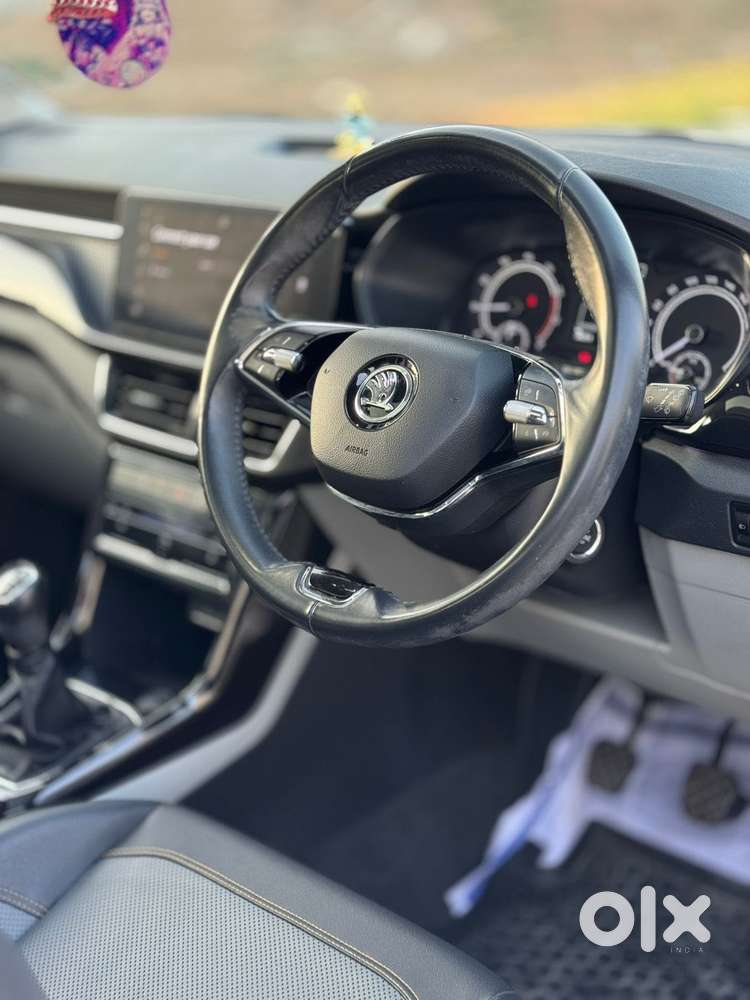 Skoda Kushaq Style 1.0l Tsi Mt, 2022, Petrol