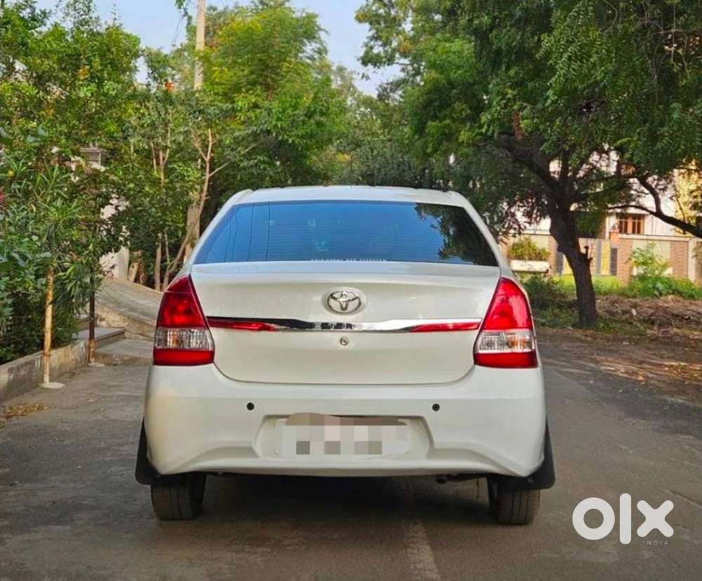 Toyota Etios Vx Limited Edition, 2017, Petrol